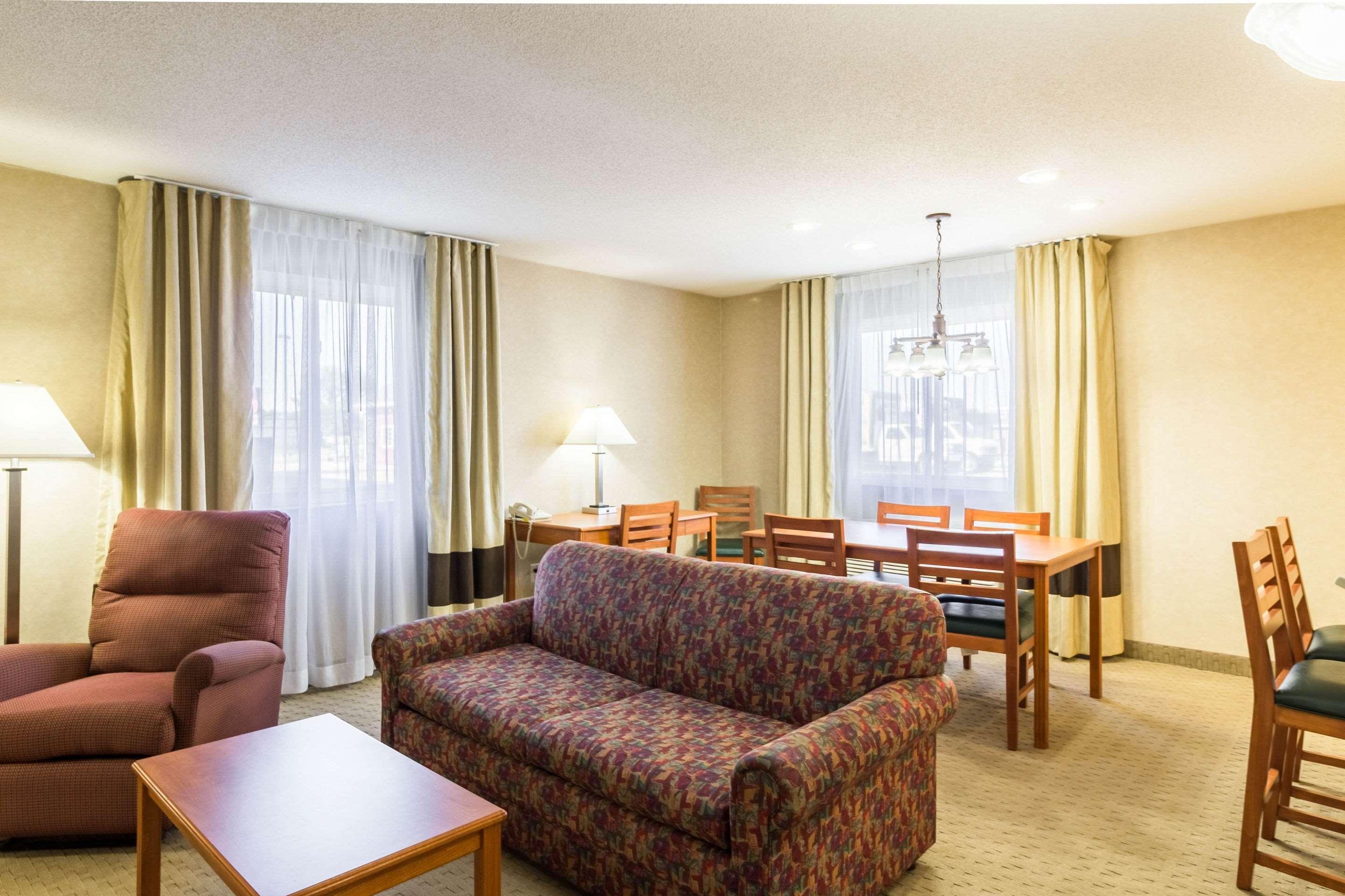 Quality Inn Marshall Mn Near University Bagian luar foto