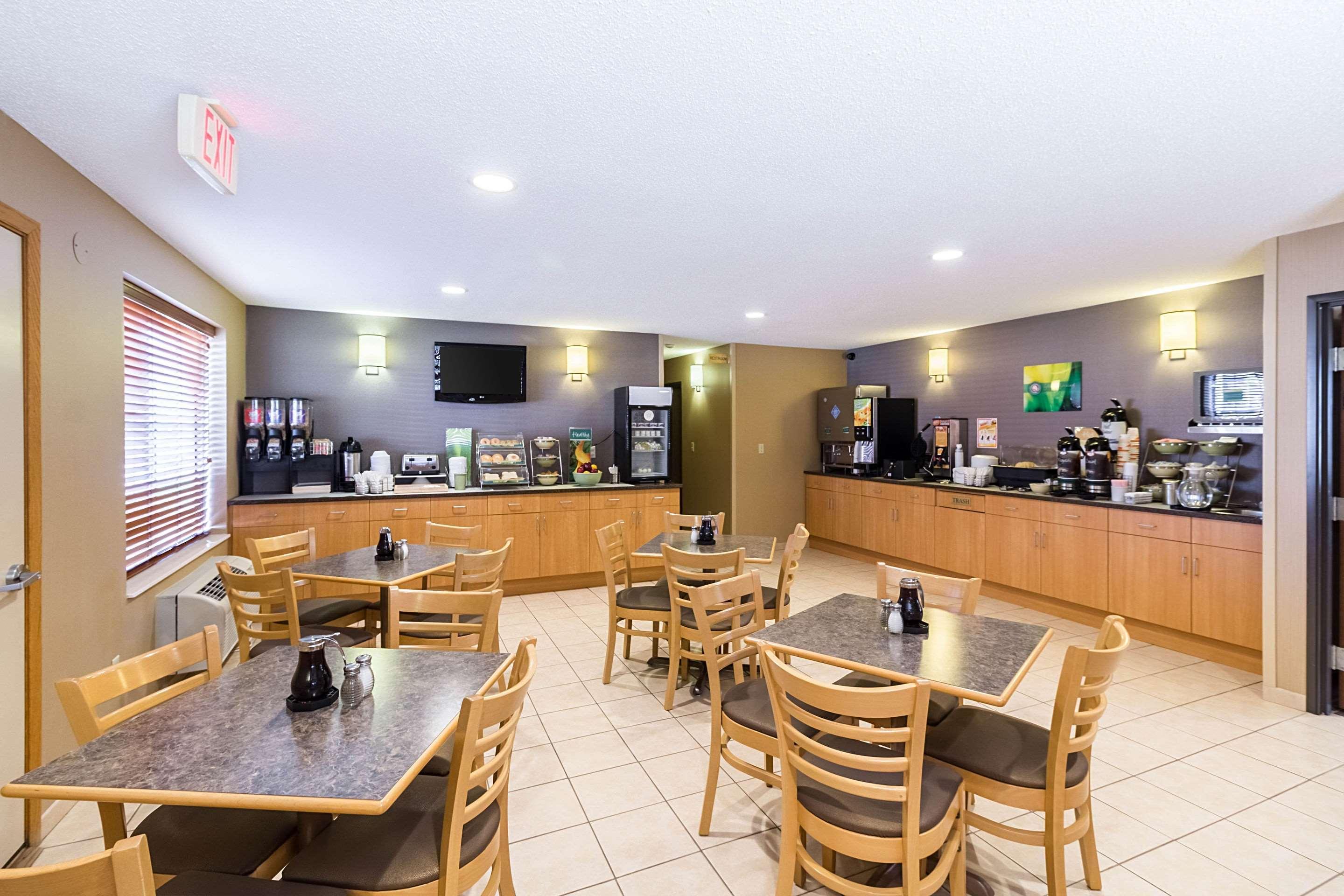 Quality Inn Marshall Mn Near University Bagian luar foto