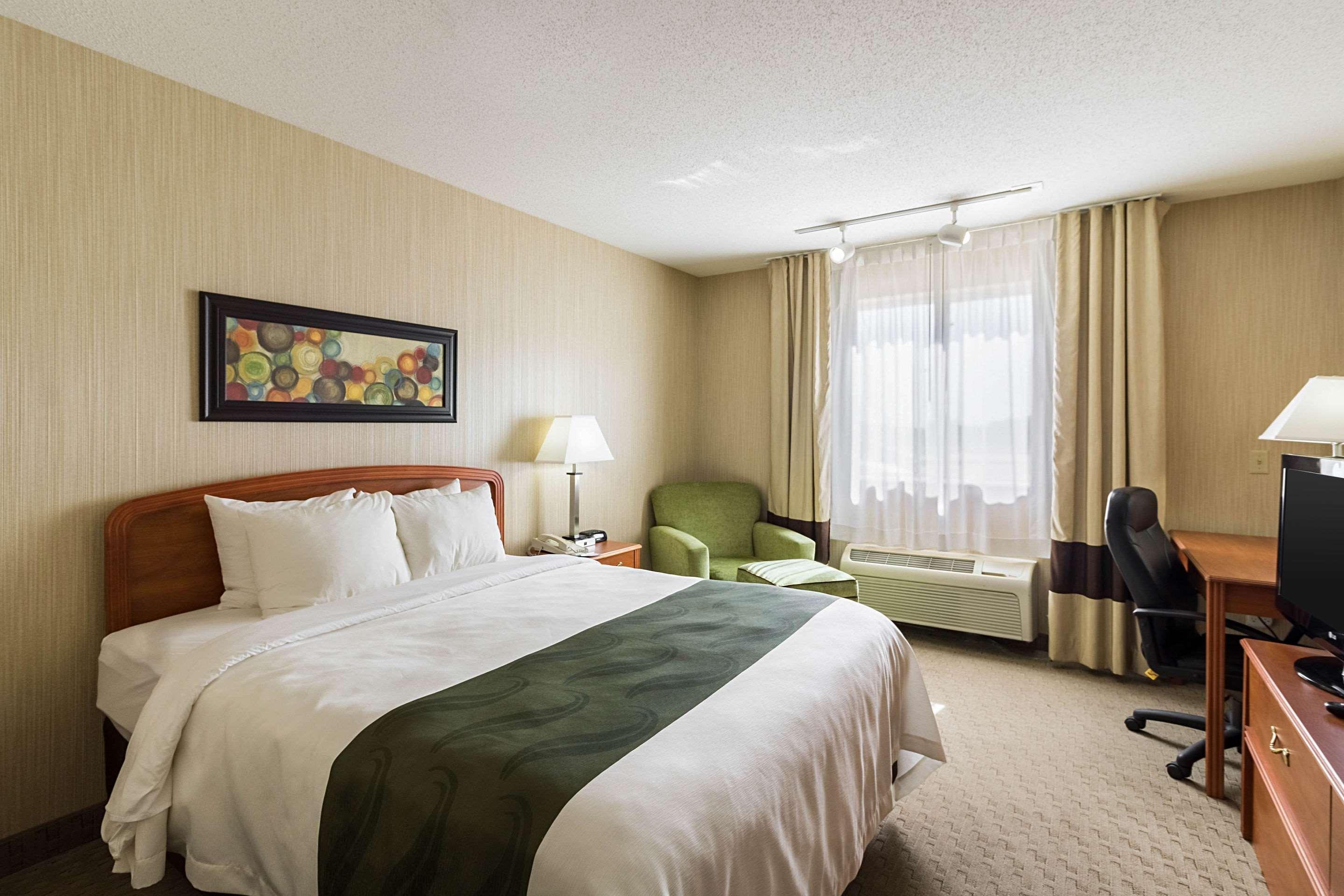 Quality Inn Marshall Mn Near University Bagian luar foto