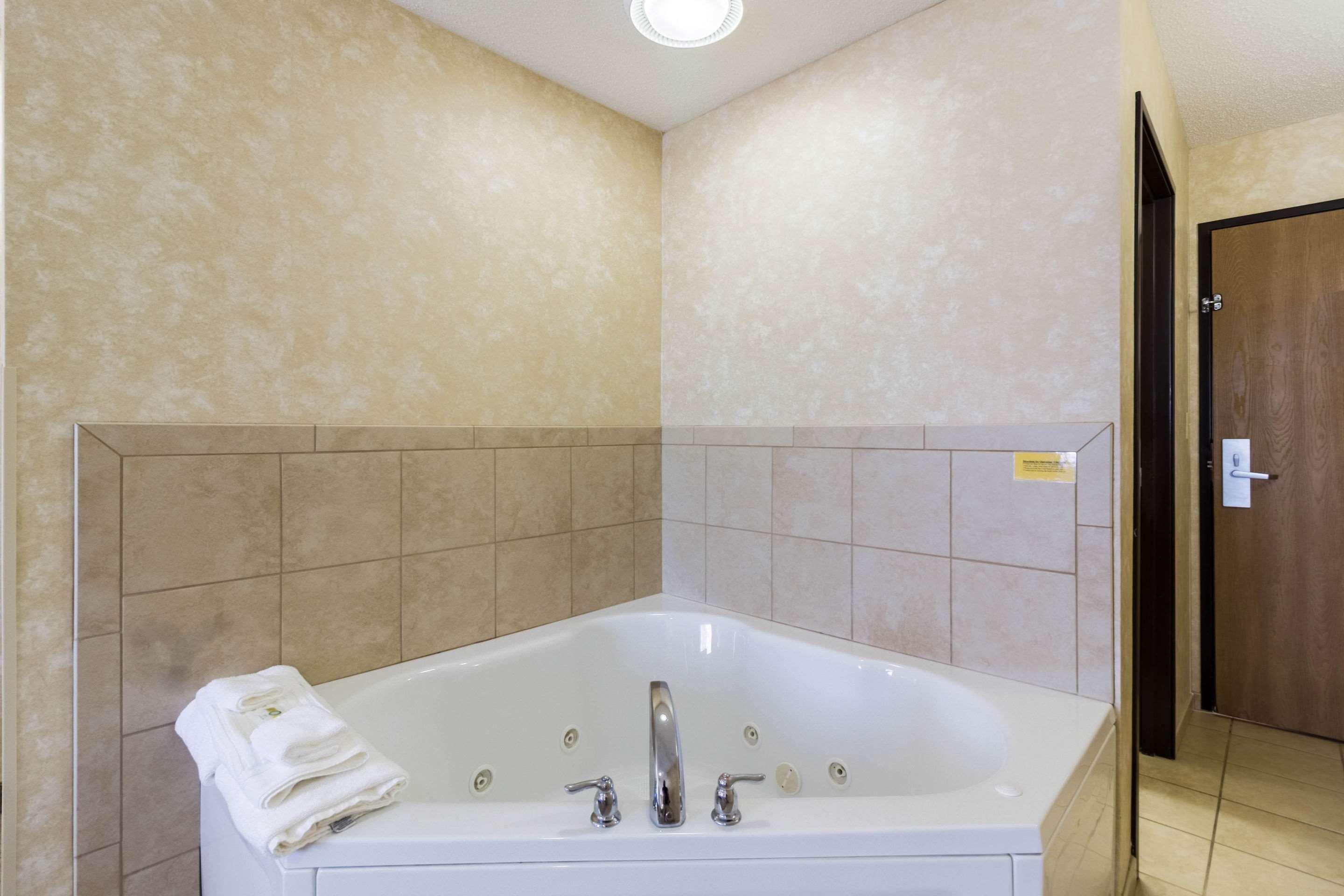 Quality Inn Marshall Mn Near University Bagian luar foto
